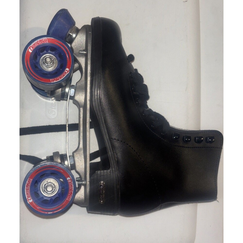 Chicago Roller Skates 405 Quad Rink Mens 8  Black - Blue Wheels GREAT condition